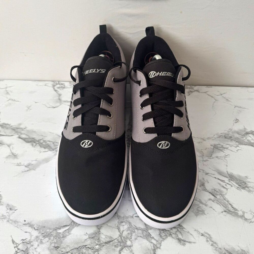 Heelys Pro 20 Mens 11 Black Gray Wheeled Skate Shoes HE100761 NWOB